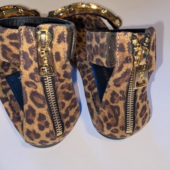 Good American sandals leopard ankle strap oversized chain 5.5 NEW
Brand new - Picture 4 of 8